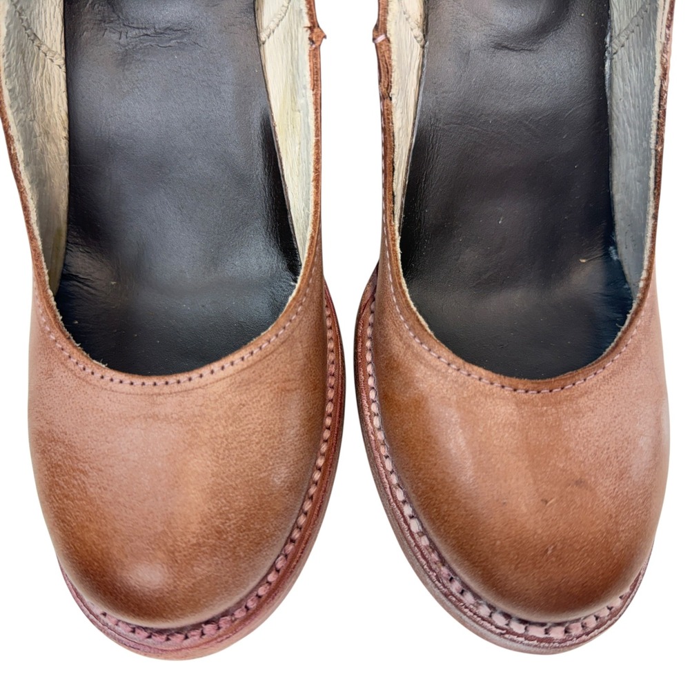 Shoes - Picture 7 of 14